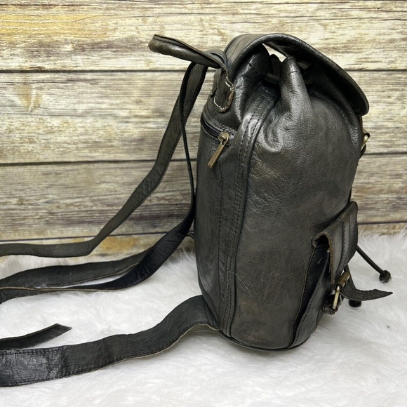 Vntg Artisan Gray Genuine Leather Drawstring Small Backpack - Picture 6 of 12